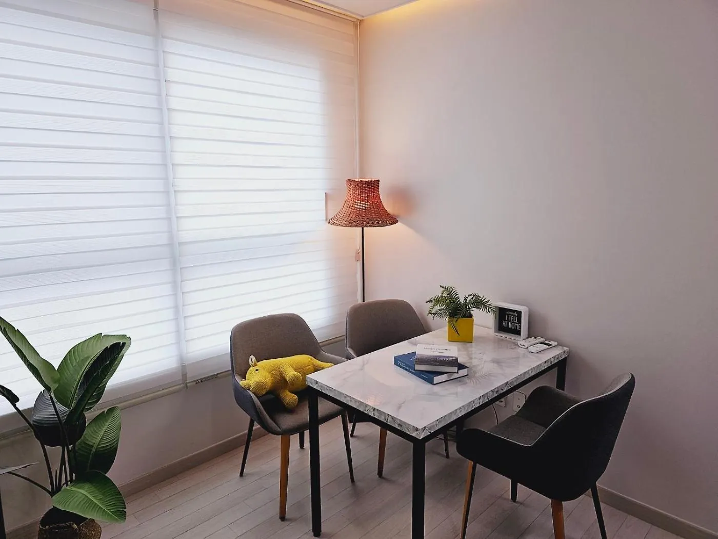 Appartement 환상적인 뷰의 옐로우 하우스 à Séoul 0*,  Corée du Sud